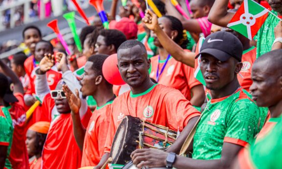 Burundians leave Kenya
